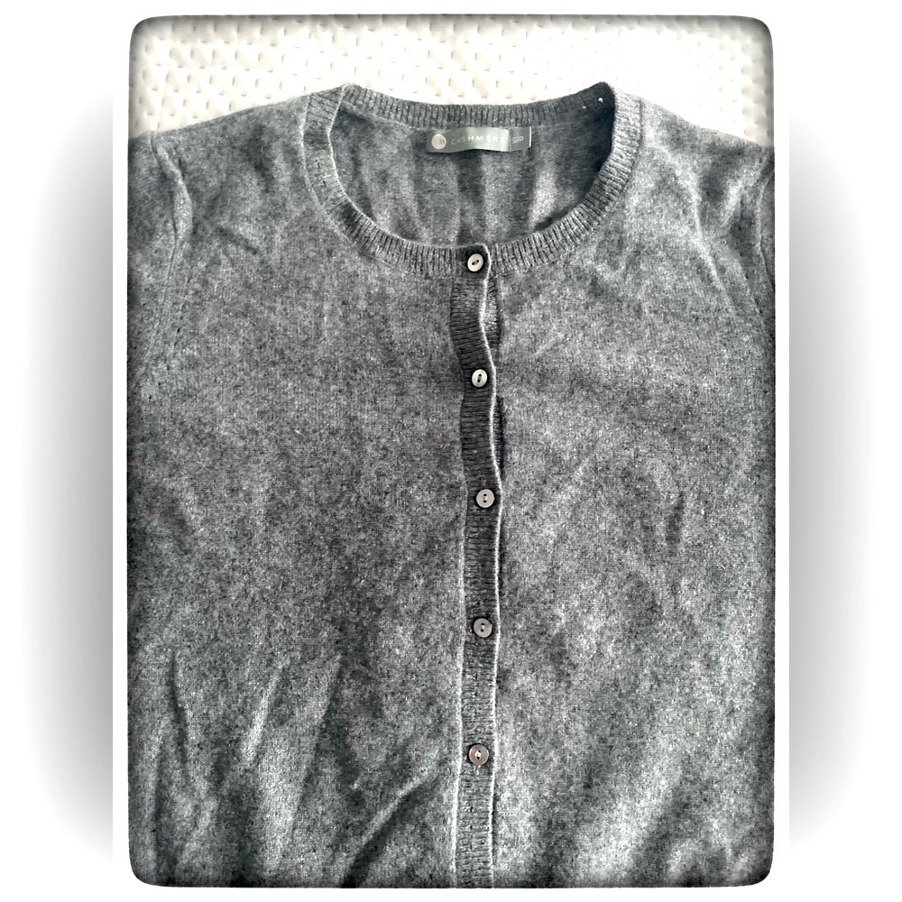 Cashemere cardigan